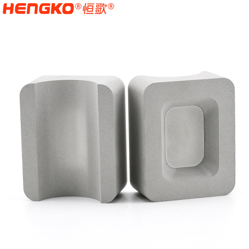 恒歌-耐高溫不銹鋼燒結(jié)濾芯-DSC_5561